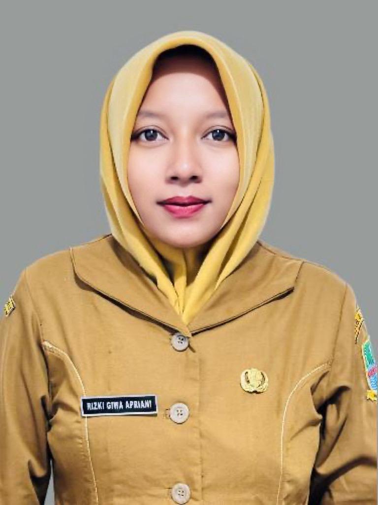 Rizki Giwa Apriani, S.Pd